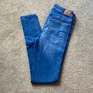 American Eagle Outfitters High Rise Blue Jeans